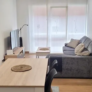 Metro And Apartamento